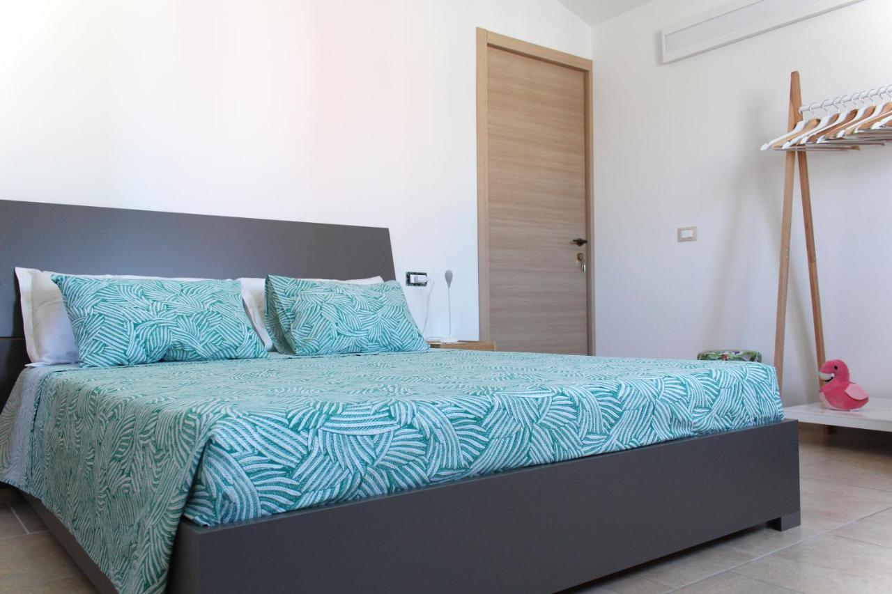 Acquachiara Rooms Villasimius Eksteriør bilde
